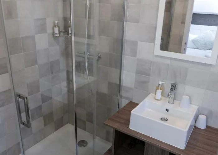 7ch Groupes Centre-ville Sauna * شامونكس